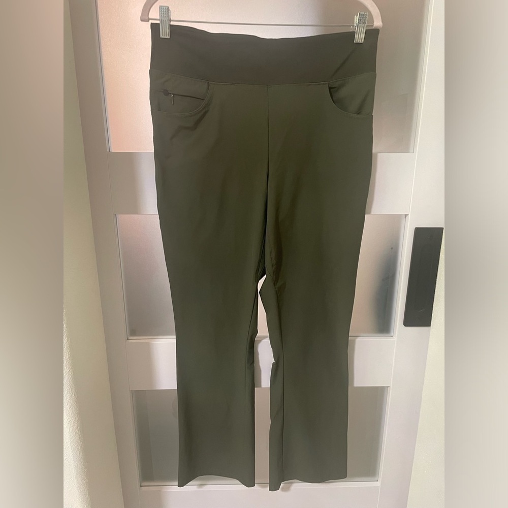 Wrangler Green Straight Leg Casual Pants